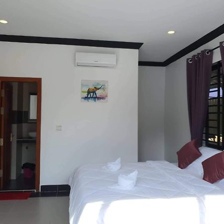 Paradise Cozy Guesthouse Sihanoukville Exterior photo